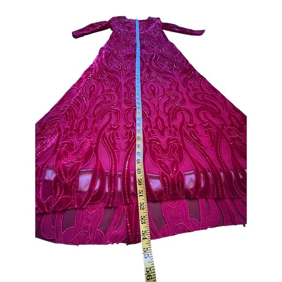 Marchesa Notte Red Velvet Sequin Evening Gown - Size 6 - Picture 9 of 16